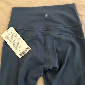 Lululemon in movement 7/8